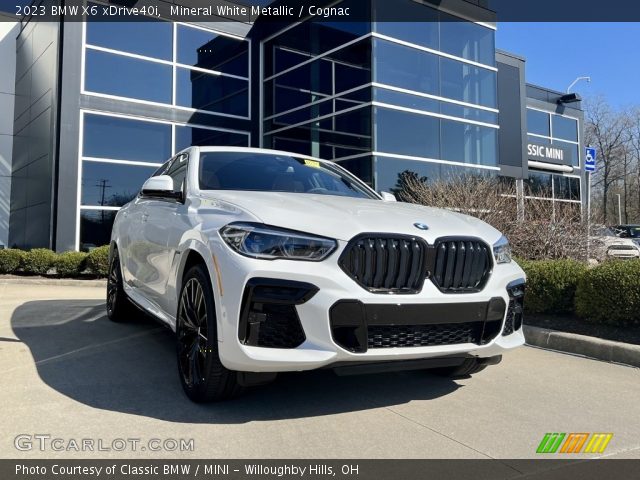 2023 BMW X6 xDrive40i in Mineral White Metallic