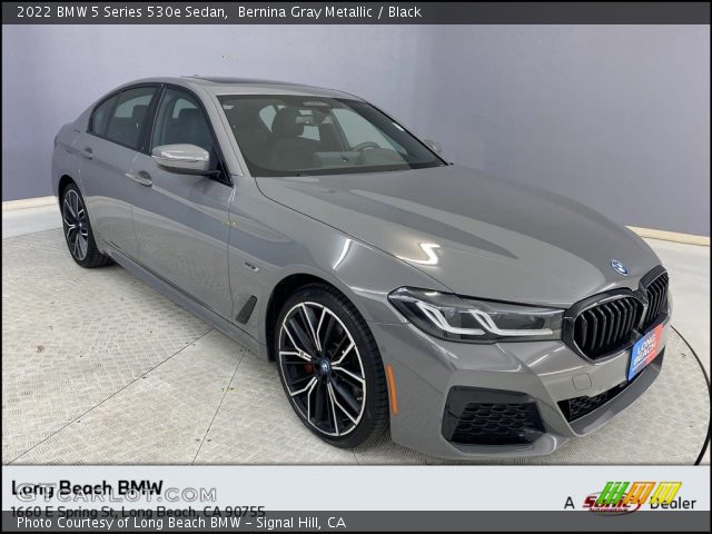 2022 BMW 5 Series 530e Sedan in Bernina Gray Metallic