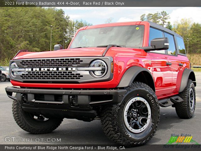 2023 Ford Bronco Badlands 4X4 4-Door in Race Red
