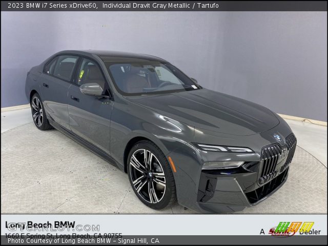 2023 BMW i7 Series xDrive60 in Individual Dravit Gray Metallic