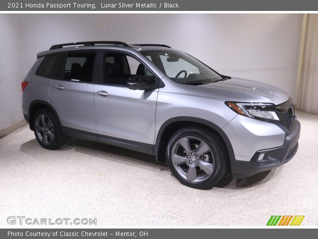 2021 Honda Passport Touring in Lunar Silver Metallic