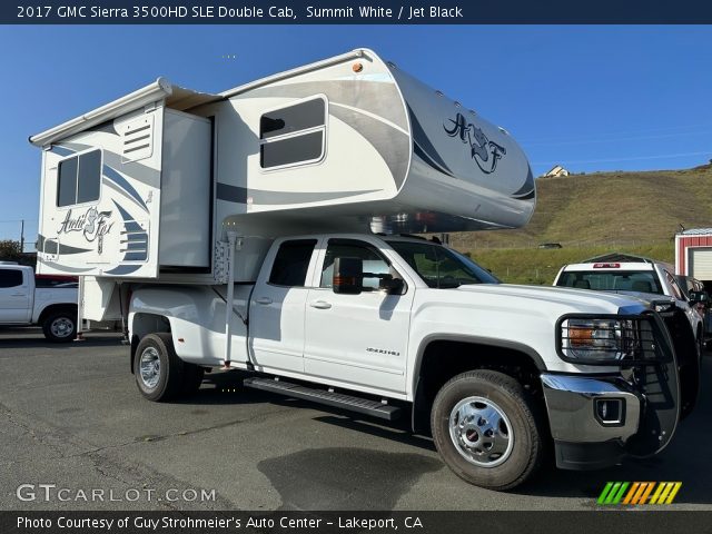 2017 GMC Sierra 3500HD SLE Double Cab in Summit White