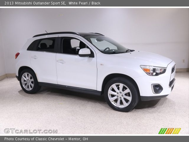 2013 Mitsubishi Outlander Sport SE in White Pearl