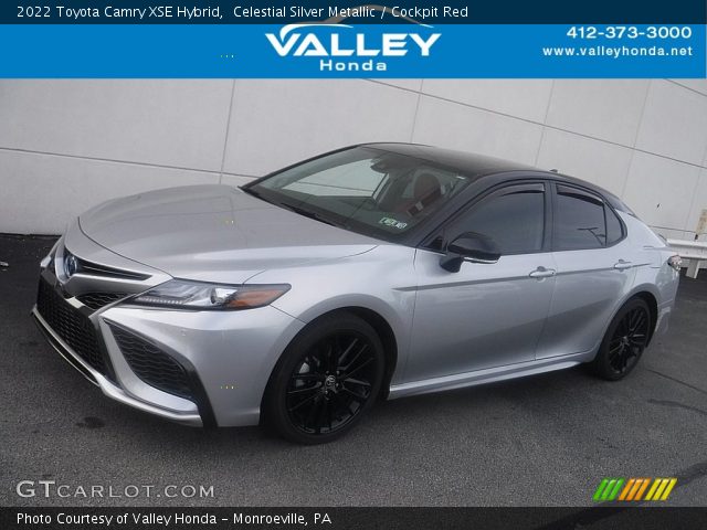 2022 Toyota Camry XSE Hybrid in Celestial Silver Metallic