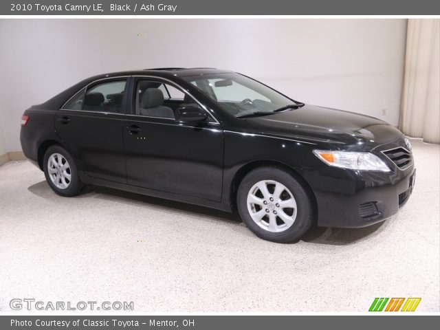 2010 Toyota Camry LE in Black