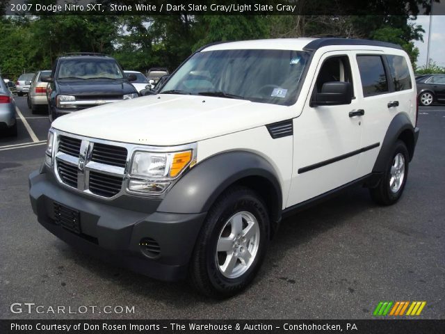 2007 Dodge Nitro SXT in Stone White