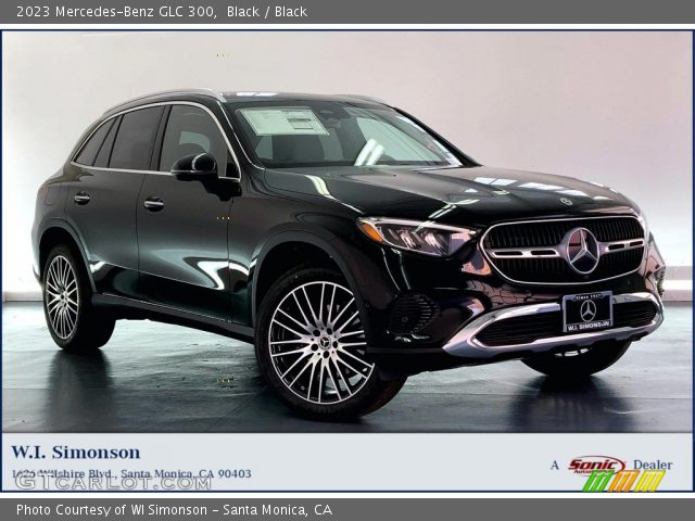 2023 Mercedes-Benz GLC 300 in Black