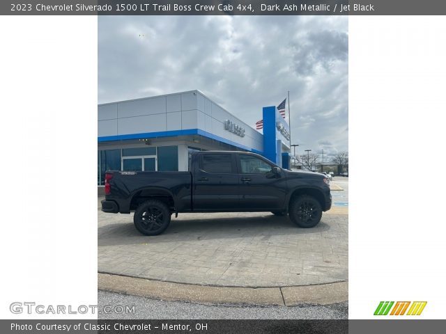 2023 Chevrolet Silverado 1500 LT Trail Boss Crew Cab 4x4 in Dark Ash Metallic
