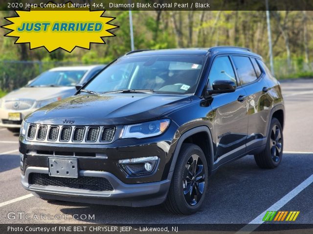 2020 Jeep Compass Latitude 4x4 in Diamond Black Crystal Pearl