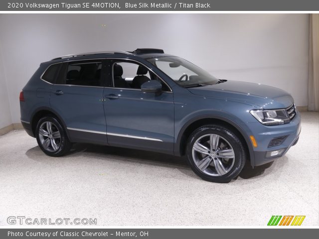 2020 Volkswagen Tiguan SE 4MOTION in Blue Silk Metallic