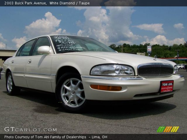 2003 Buick Park Avenue  in White Diamond