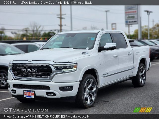 2023 Ram 1500 Limited Crew Cab 4x4 in Bright White