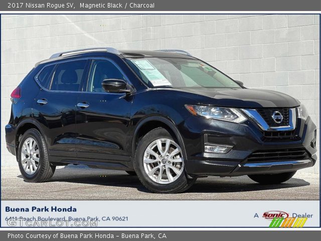 2017 Nissan Rogue SV in Magnetic Black