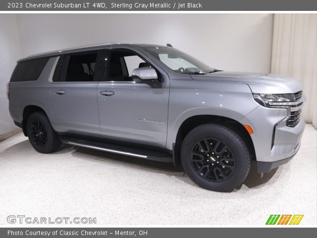 2023 Chevrolet Suburban LT 4WD in Sterling Gray Metallic