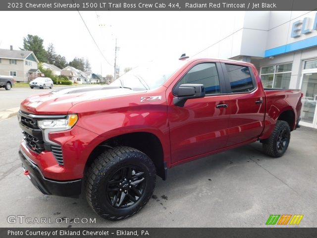 2023 Chevrolet Silverado 1500 LT Trail Boss Crew Cab 4x4 in Radiant Red Tintcoat