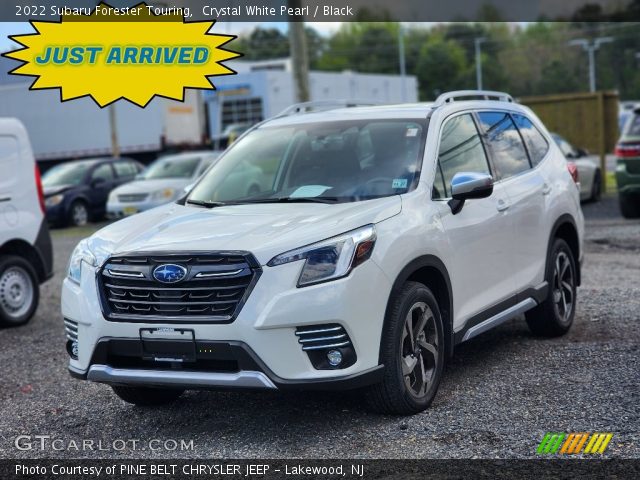2022 Subaru Forester Touring in Crystal White Pearl