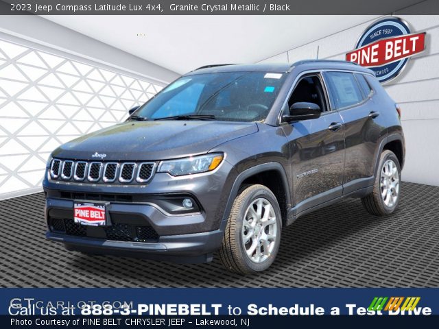 2023 Jeep Compass Latitude Lux 4x4 in Granite Crystal Metallic