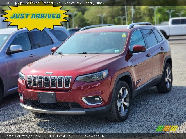 2019 Jeep Cherokee Limited 4x4 in Velvet Red Pearl
