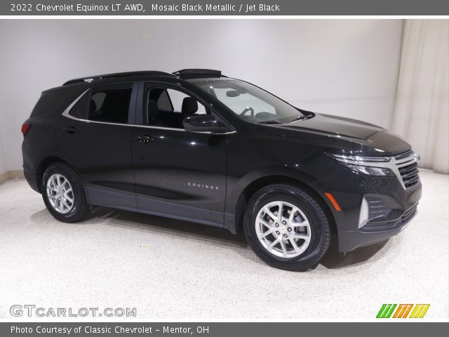 2022 Chevrolet Equinox LT AWD in Mosaic Black Metallic