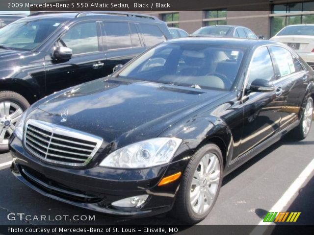 2009 Mercedes-Benz S 550 4Matic Sedan in Black