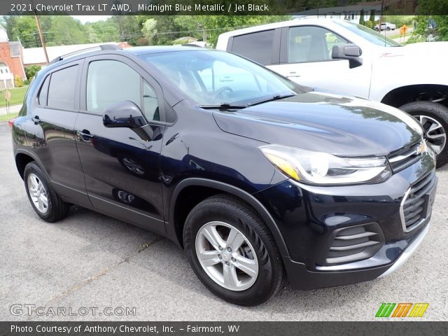 2021 Chevrolet Trax LT AWD in Midnight Blue Metallic