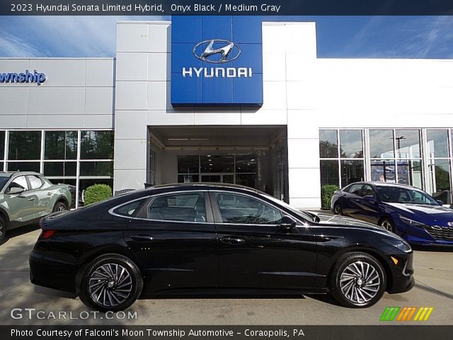 2023 Hyundai Sonata Limited Hybrid in Onyx Black