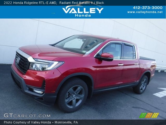 2022 Honda Ridgeline RTL-E AWD in Radiant Red Metallic II
