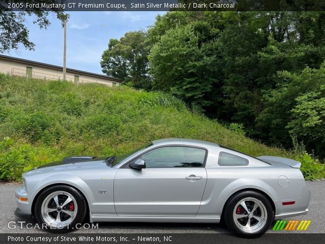 2005 Ford Mustang GT Premium Coupe in Satin Silver Metallic