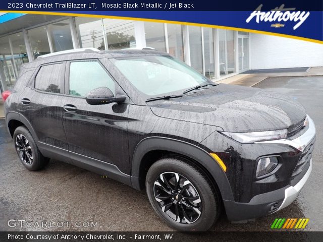 2023 Chevrolet TrailBlazer LT in Mosaic Black Metallic