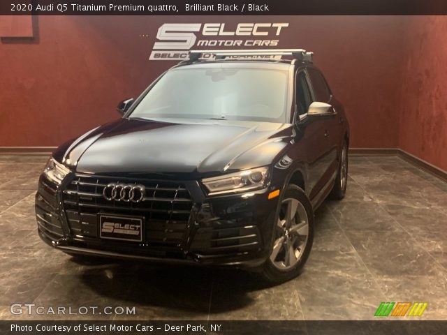 2020 Audi Q5 Titanium Premium quattro in Brilliant Black
