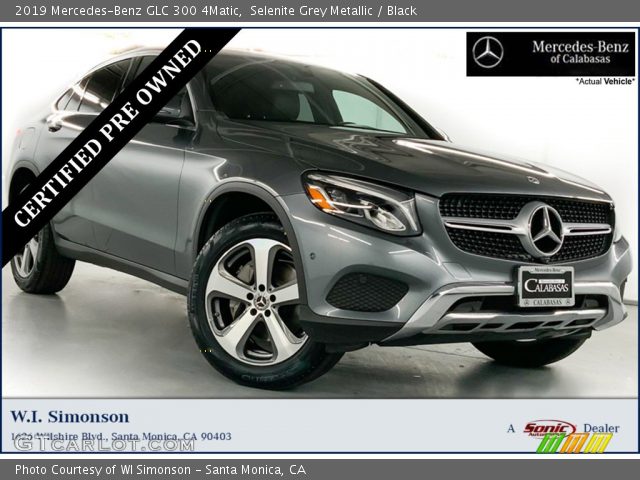 2019 Mercedes-Benz GLC 300 4Matic in Selenite Grey Metallic