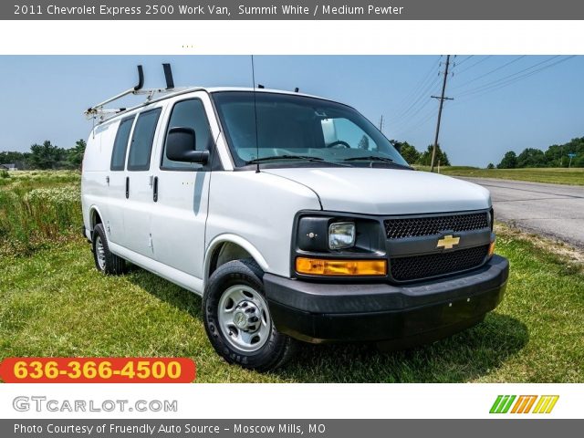 2011 Chevrolet Express 2500 Work Van in Summit White