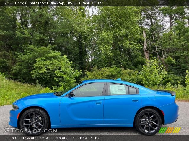 2023 Dodge Charger SXT Blacktop in B5 Blue Pearl