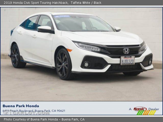 2019 Honda Civic Sport Touring Hatchback in Taffeta White