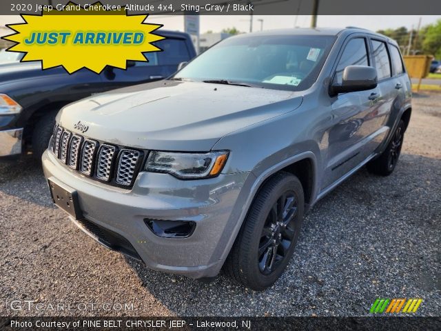 2020 Jeep Grand Cherokee Altitude 4x4 in Sting-Gray
