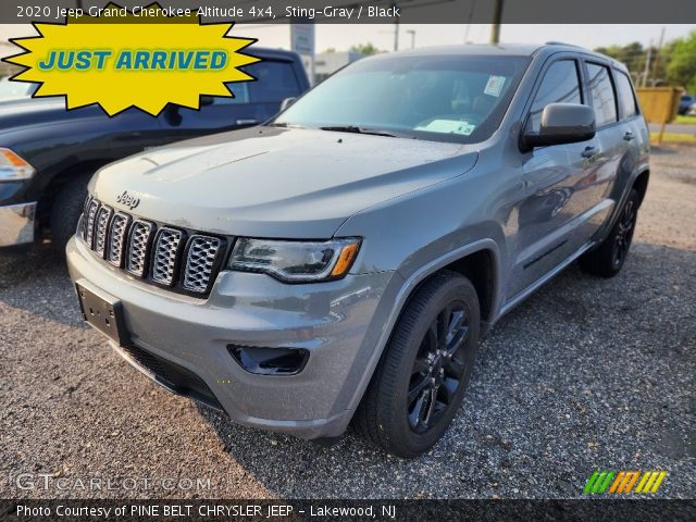 2020 Jeep Grand Cherokee Altitude 4x4 in Sting-Gray