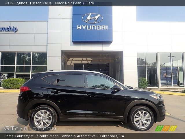2019 Hyundai Tucson Value in Black Noir Pearl