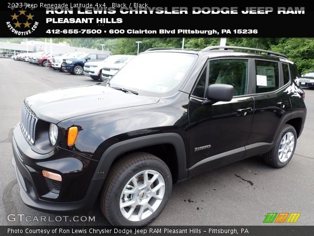 2023 Jeep Renegade Latitude 4x4 in Black