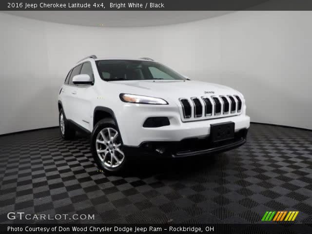 2016 Jeep Cherokee Latitude 4x4 in Bright White