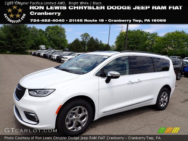 2023 Chrysler Pacifica Limited AWD in Bright White