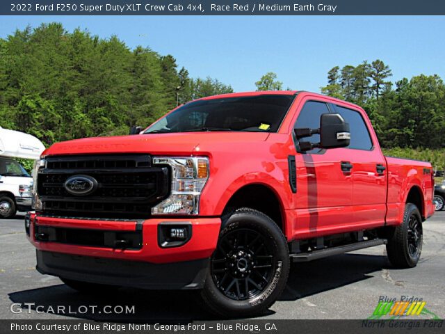 2022 Ford F250 Super Duty XLT Crew Cab 4x4 in Race Red