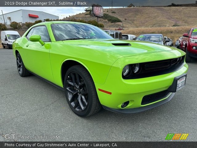 2019 Dodge Challenger SXT in Sublime