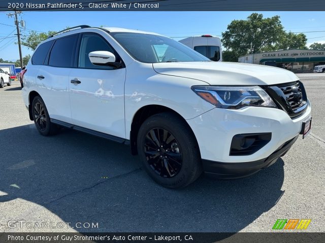 2020 Nissan Pathfinder S in Glacier White