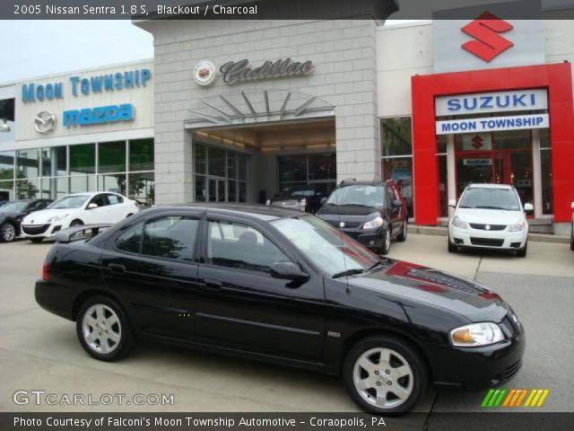 2005 Nissan Sentra 1.8 S in Blackout