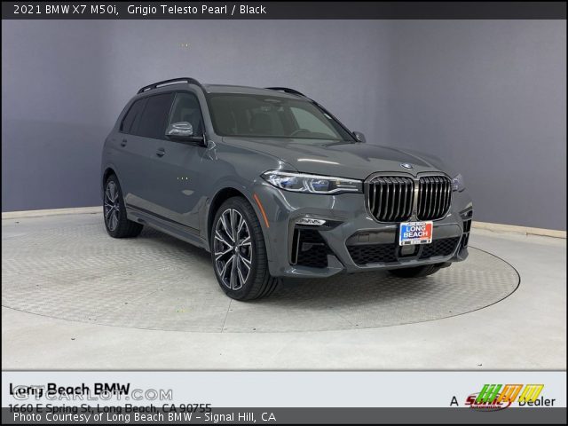 2021 BMW X7 M50i in Grigio Telesto Pearl