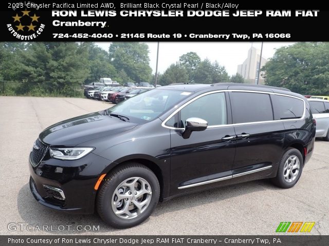 2023 Chrysler Pacifica Limited AWD in Brilliant Black Crystal Pearl