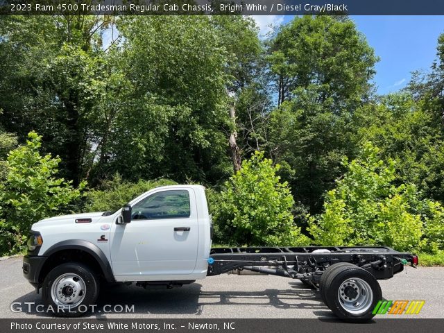 2023 Ram 4500 Tradesman Regular Cab Chassis in Bright White