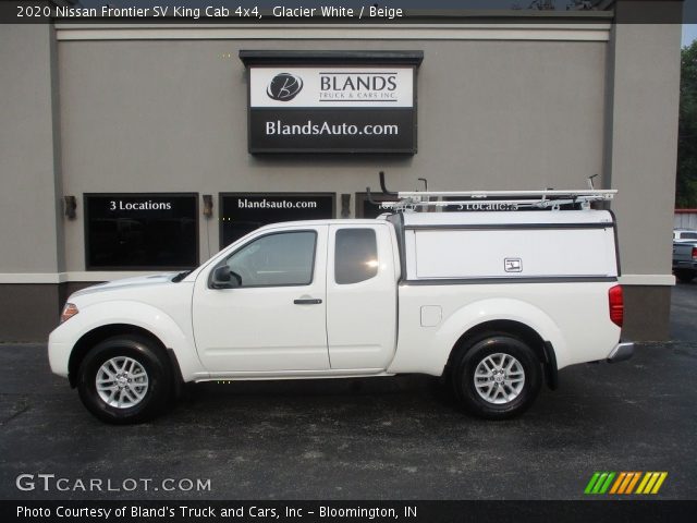 2020 Nissan Frontier SV King Cab 4x4 in Glacier White