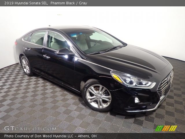 2019 Hyundai Sonata SEL in Phantom Black