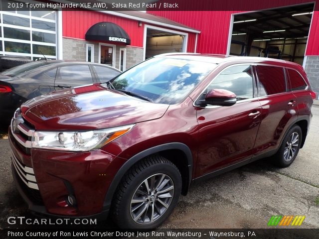 2019 Toyota Highlander XLE AWD in Salsa Red Pearl